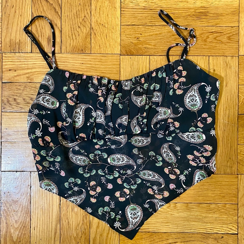 Bandana style tank top with tie back